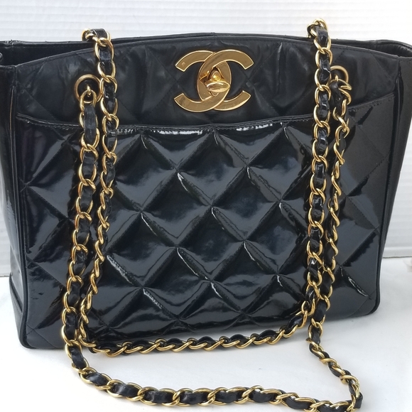 Extra pics CHANEL Timeless Huge CC 24K Gold Plated Quilted chain strap handbag - Picture 1 of 16